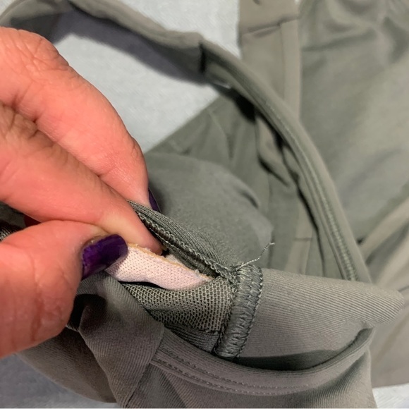 LULULEMON - Power Through Bra - Picture 7 of 7